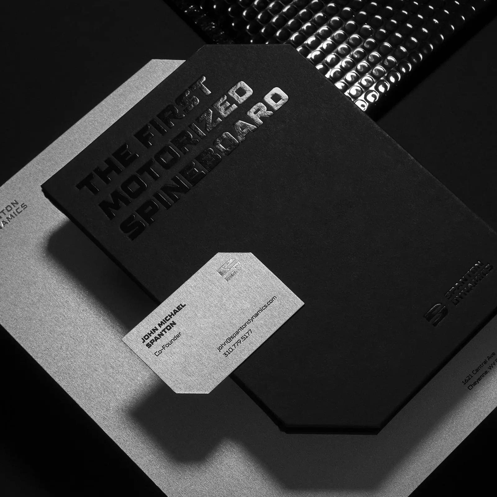Spanton Layout Spanton Dynamics - шрифт для айдентики компании | TypeType®