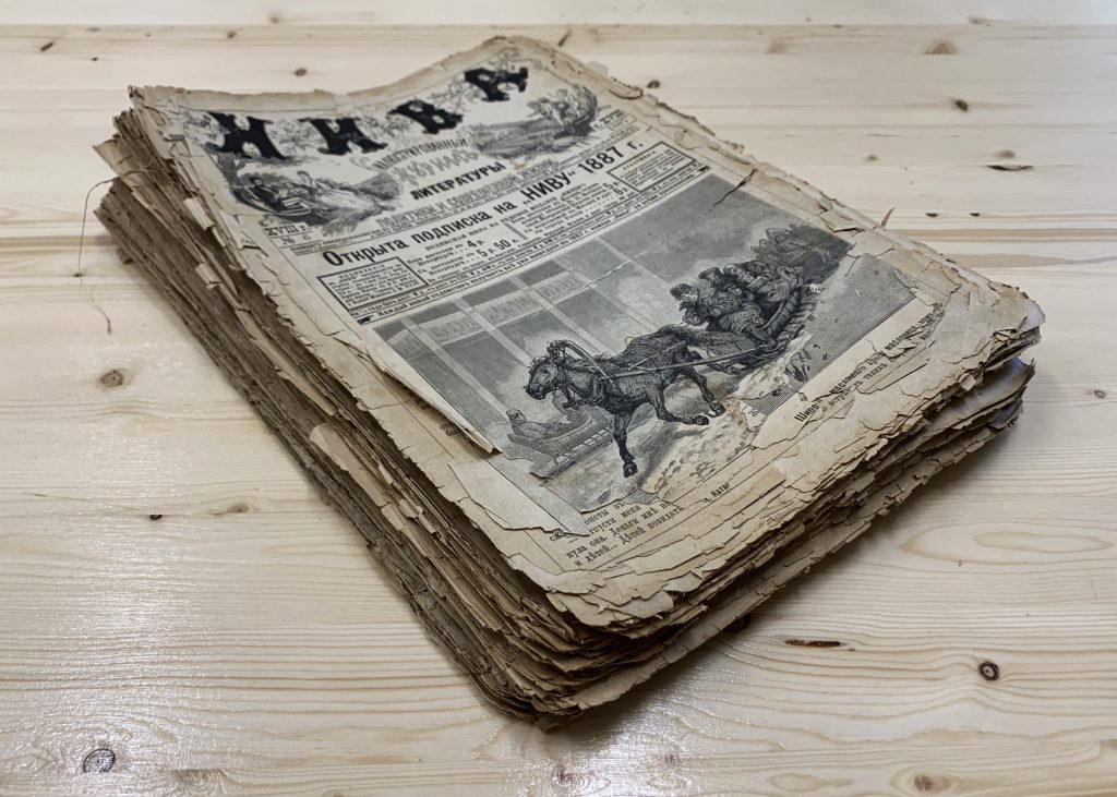Часть подшивки журналов «Нива» от 1887 год